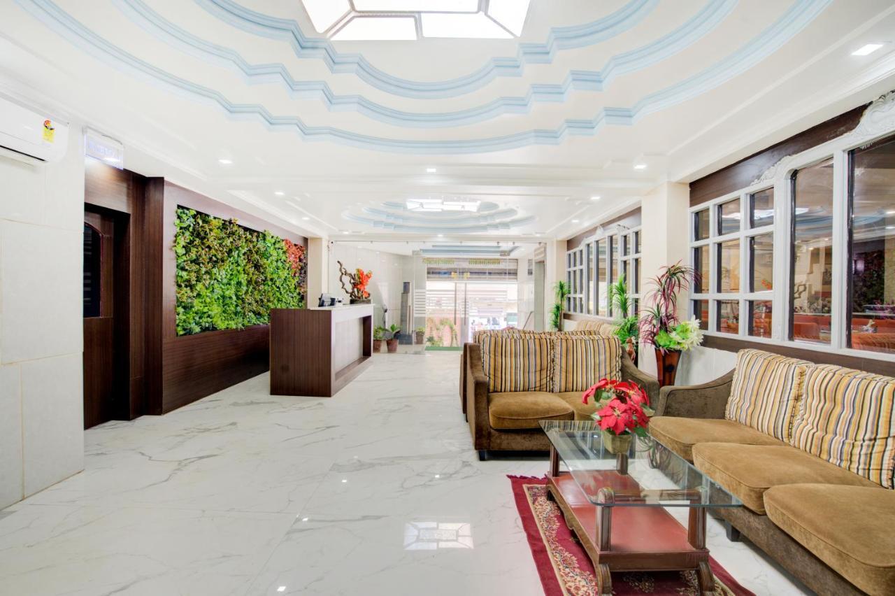 Hotel Mahadev Palace Deoghar Ngoại thất bức ảnh